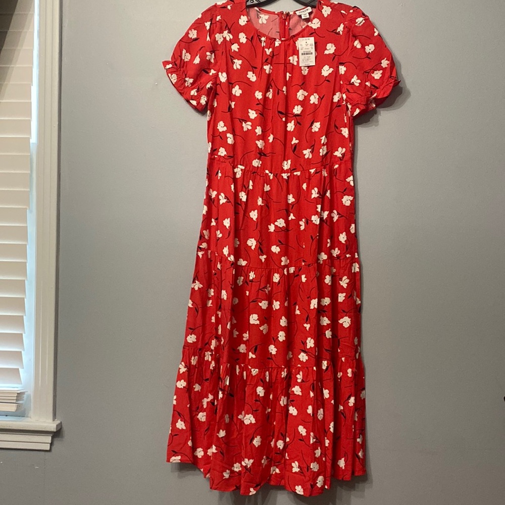 NWT J. Crew Red Floral puff-sleeve tiered midi dress size medium
